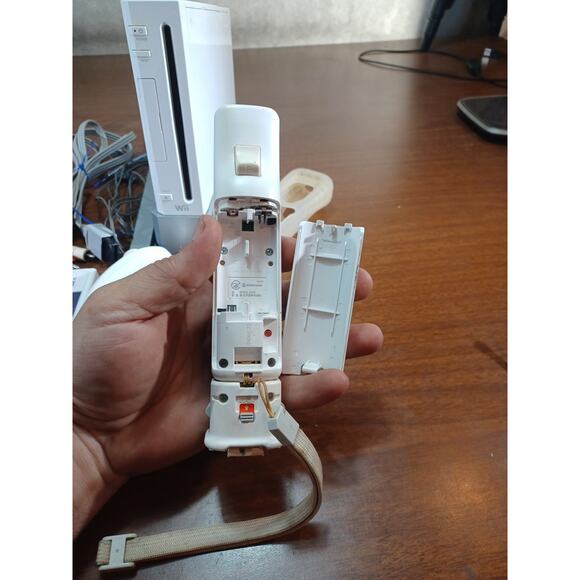 Nintendo Wii Consol Bundle Medal Of Honor/Thrillville Tested And Played - Picture 6 of 9